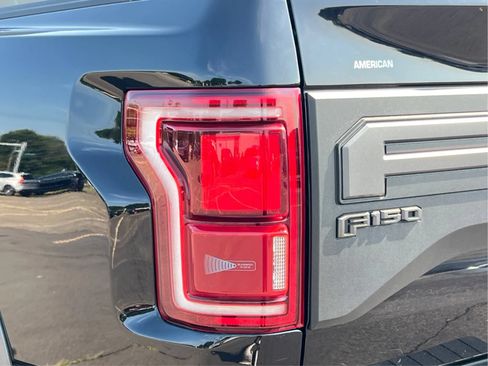 Used 2019 Ford F150 Raptor w/ Equipment Group 802A Luxury AWD/4WD image 33