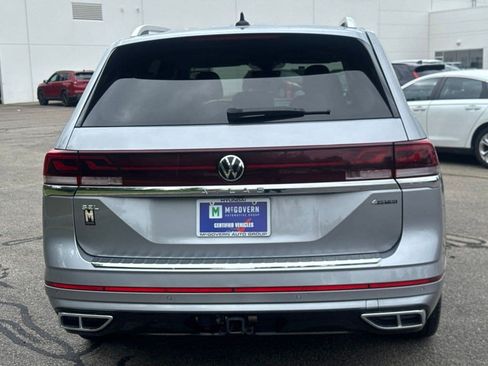 Used 2024 Volkswagen Atlas SEL Premium R-Line AWD/4WD image 8
