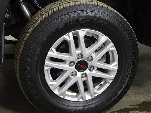 Used 2022 Toyota Tundra SR5 image 32