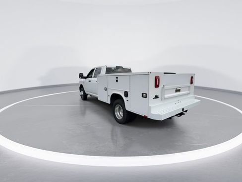 New 2026 RAM 3500 Tradesman w/ Chrome Appearance Group AWD/4WD image 6