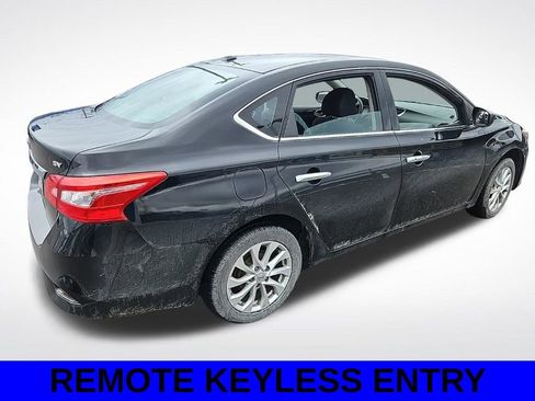 Used 2019 Nissan Sentra SV image 5