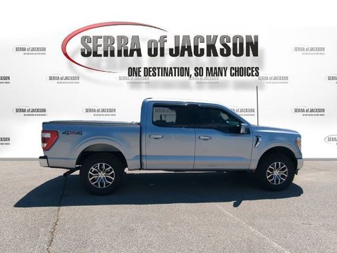 Used 2021 Ford F150 Lariat AWD/4WD image 9