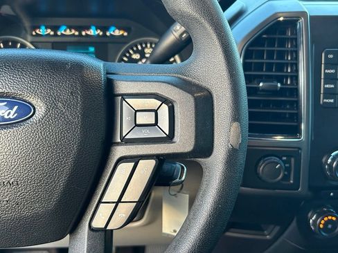Used 2017 Ford F150 XLT AWD/4WD image 37