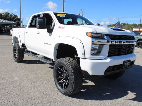 Used 2023 Chevrolet Silverado 2500 LT image 15