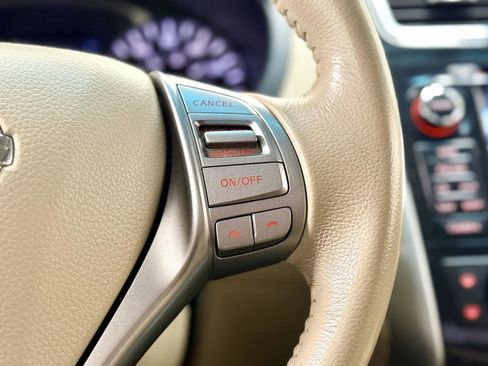 Used 2014 Nissan Altima 2.5 SV w/ Convenience Package FWD image 20