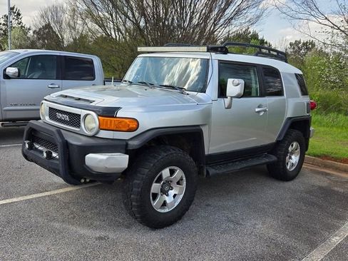 Used 2007 Toyota FJ Cruiser 4WD image 3