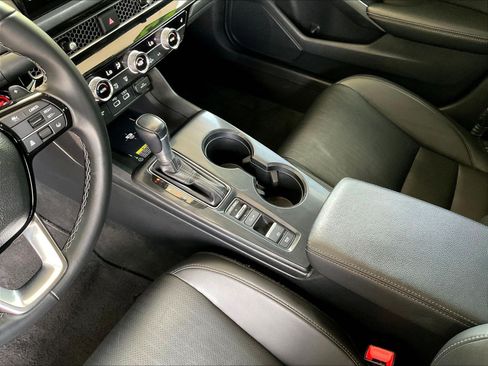 Used 2023 Honda Civic Touring image 17