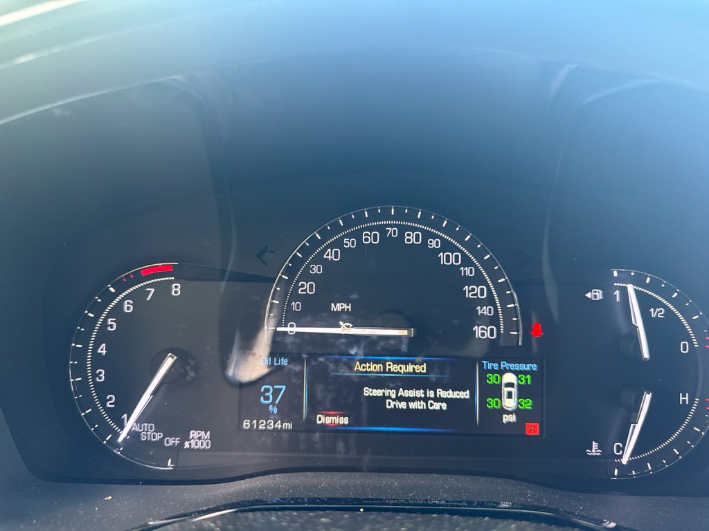 Used 2019 Cadillac XT5 FWD image 12