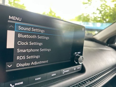 Used 2025 Honda HR-V LX image 18