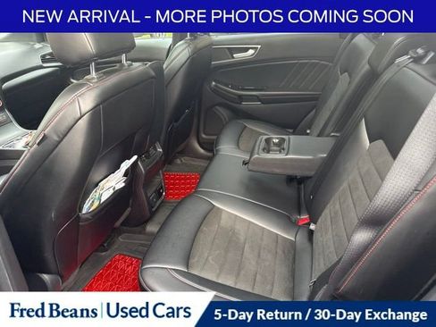 Used 2020 Ford Edge ST-Line w/ Cold Weather Package AWD/4WD image 12