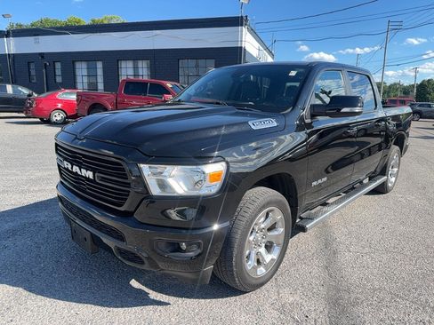 Used 2019 RAM 1500 Big Horn AWD/4WD image 1