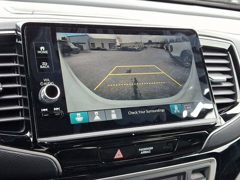 New 2026 Honda Ridgeline Black Edition image 12