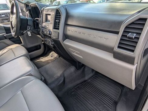 Used 2019 Ford F550 XL image 15