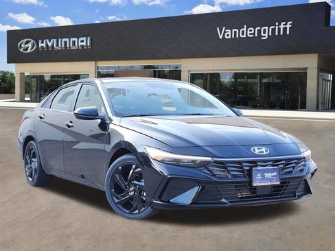 New 2026 Hyundai Elantra SEL Sport FWD image 1