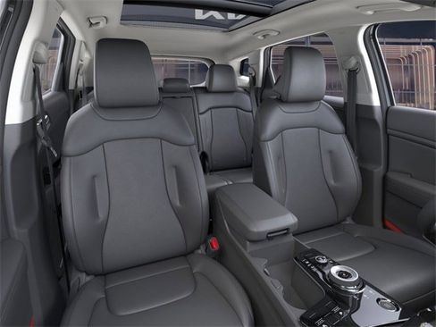 Used 2025 Kia Sportage EX w/ EX Premium Package image 15