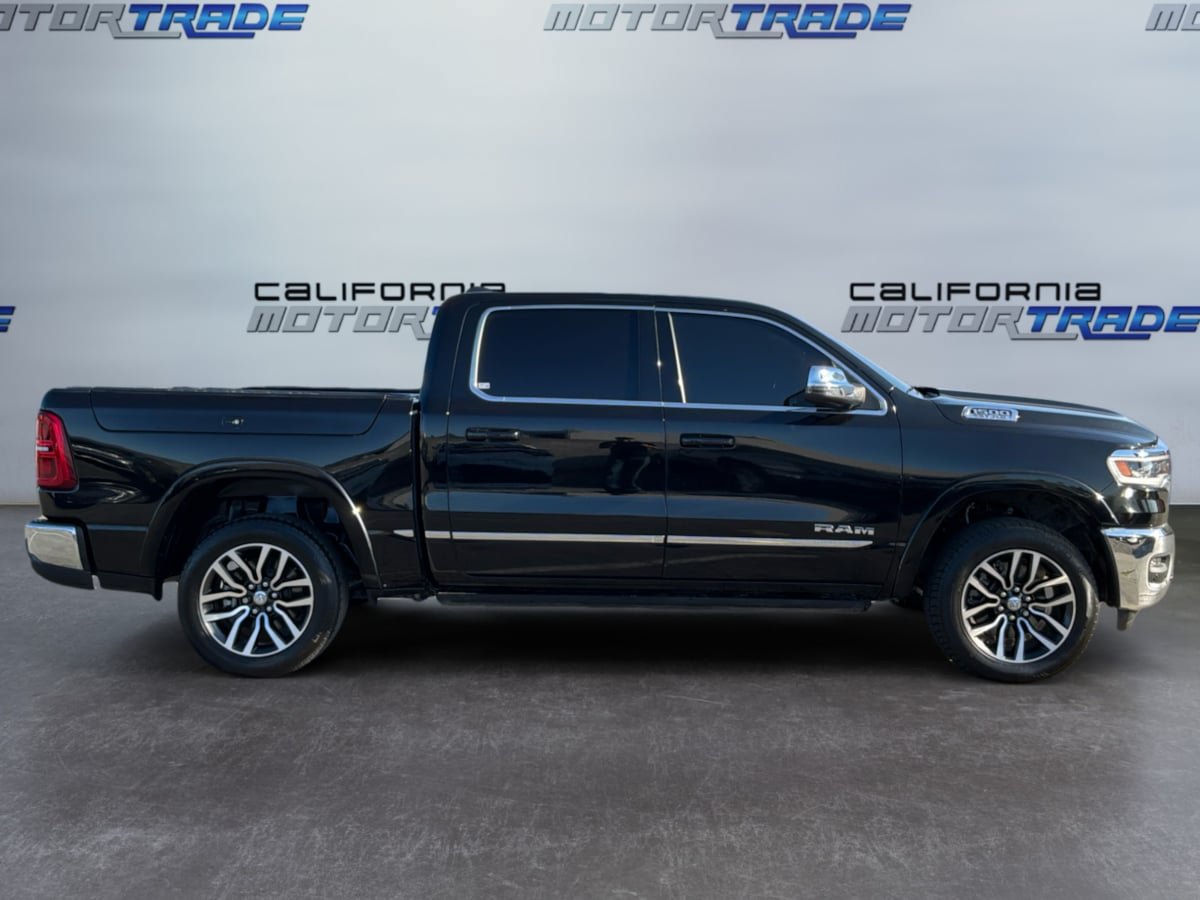Used 2025 RAM 1500 Limited AWD/4WD image 4