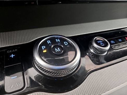 Certified 2025 Ford Expedition Active RWD image 16