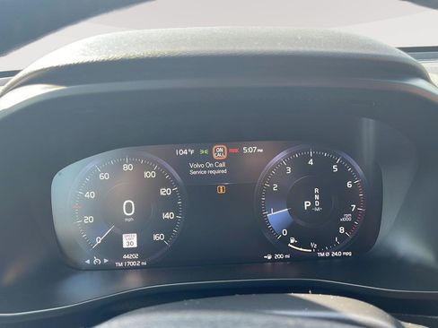 Used 2019 Volvo XC40 T5 Momentum AWD/4WD image 28