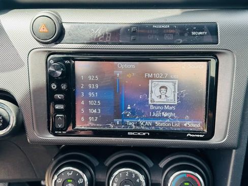 Used 2016 Scion tC image 11