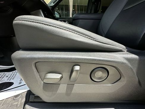 Certified 2022 Chevrolet Suburban LT RWD image 20