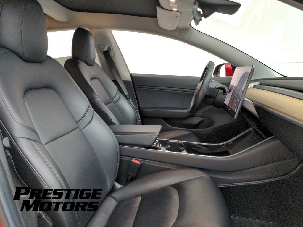 Used 2018 Tesla Model 3 Long Range RWD image 26