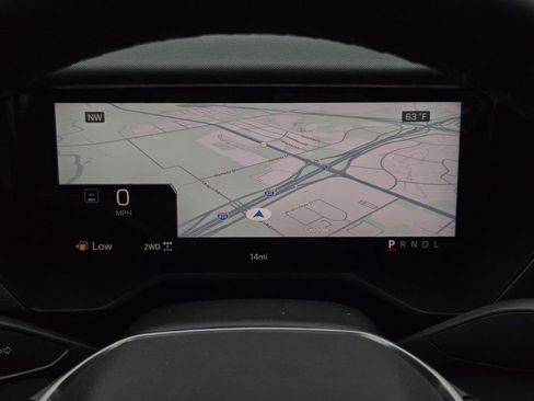 New 2026 GMC Acadia AT4 w/ Luxury Package image 11