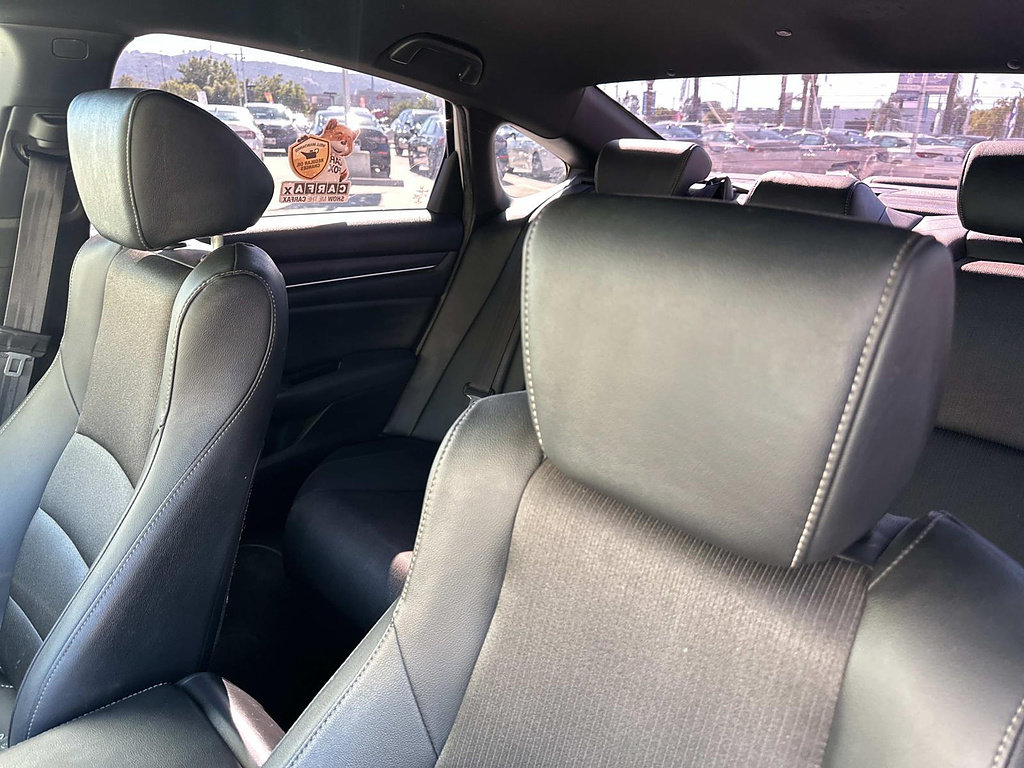Used 2019 Honda Accord Sport image 17