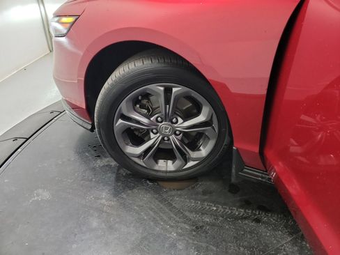 Certified 2024 Honda Accord EX-L image 30