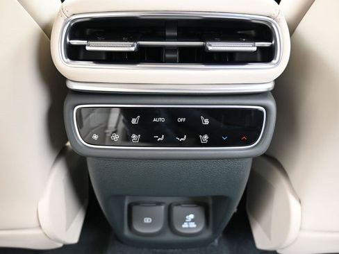 New 2026 Genesis GV80 3.5T Prestige image 17