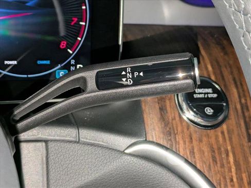 New 2026 Mercedes-Benz GLC 300 image 12