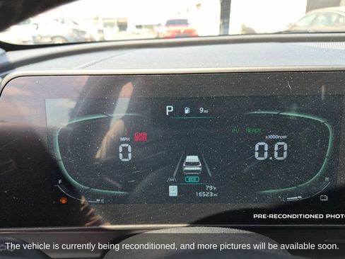 Used 2023 Kia Sportage EX w/ EX Premium Package AWD/4WD image 16