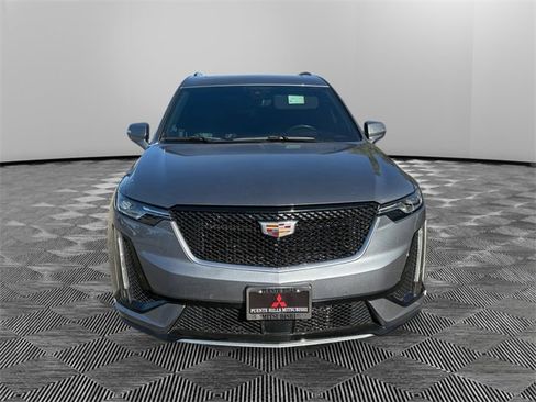 Used 2020 Cadillac XT6 Sport image 2