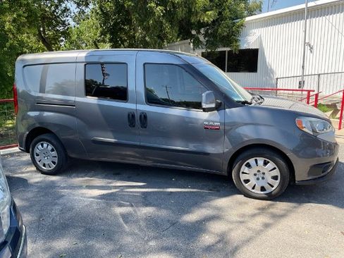 Used 2020 RAM ProMaster City SLT w/ Popular Equipment Group image 4