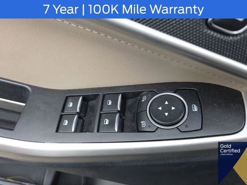 Used 2023 Ford Explorer XLT RWD image 27