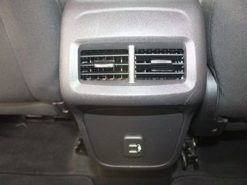 Used 2024 Chevrolet Equinox LS w/ LS Convenience Package AWD/4WD image 48