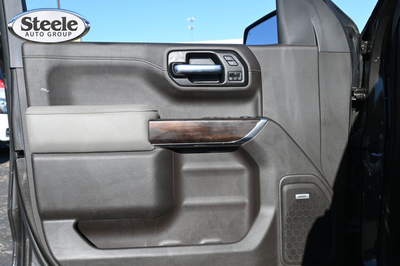 Used 2022 GMC Sierra 1500 SLT AWD/4WD image 19