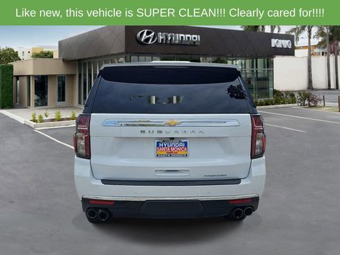 Used 2023 Chevrolet Suburban Premier RWD image 4