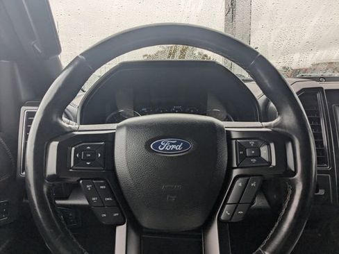 Used 2020 Ford Expedition Max Limited image 23