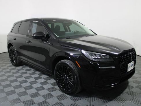 Used 2024 Lincoln Corsair FWD w/ Equipment Group 101A image 1