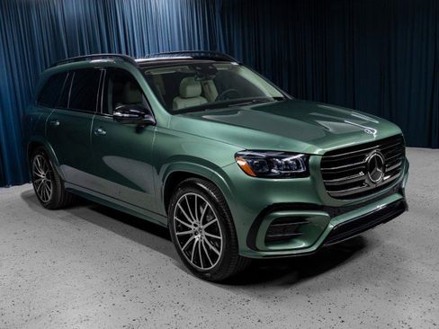 New 2026 Mercedes-Benz GLS 450 4MATIC image 3