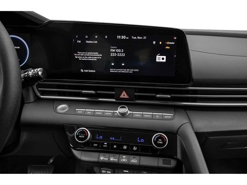Used 2024 Hyundai Elantra SEL FWD image 7