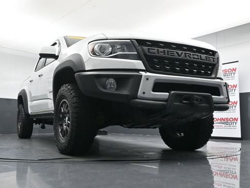 Used 2019 Chevrolet Colorado ZR2 w/ Colorado ZR2 Bison Edition AWD/4WD image 33