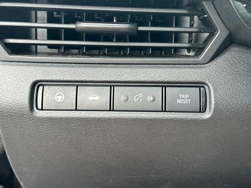 Used 2019 Nissan Altima 2.5 SL FWD image 18