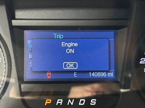 Used 2019 Ford Taurus SEL image 16