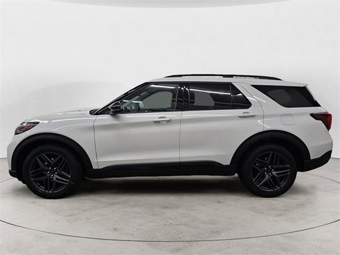 New 2025 Ford Explorer ST image 2