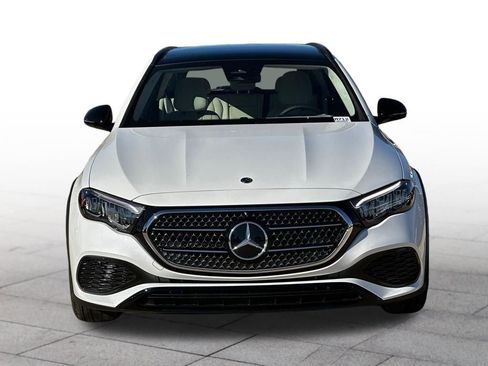 Used 2025 Mercedes-Benz E 450 4MATIC All-Terrain Wagon image 30