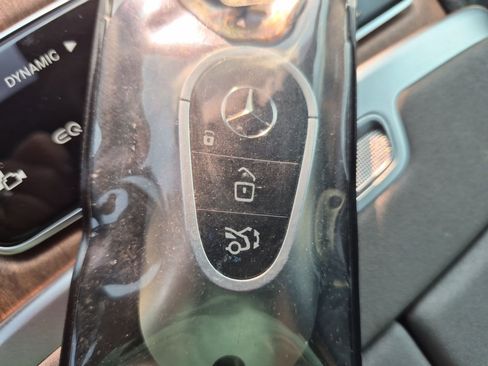 Certified 2023 Mercedes-Benz EQS 580 4MATIC SUV w/ Pinnacle Trim Package image 35