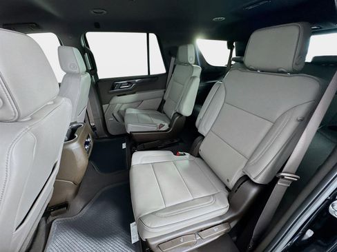 New 2026 GMC Yukon Elevation image 23