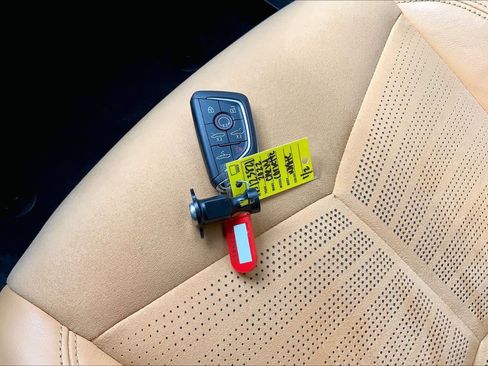 Used 2022 Chevrolet Corvette Stingray Preferred Conv w/ 2LT image 13