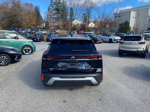 New 2026 Volkswagen Tiguan SE image 5